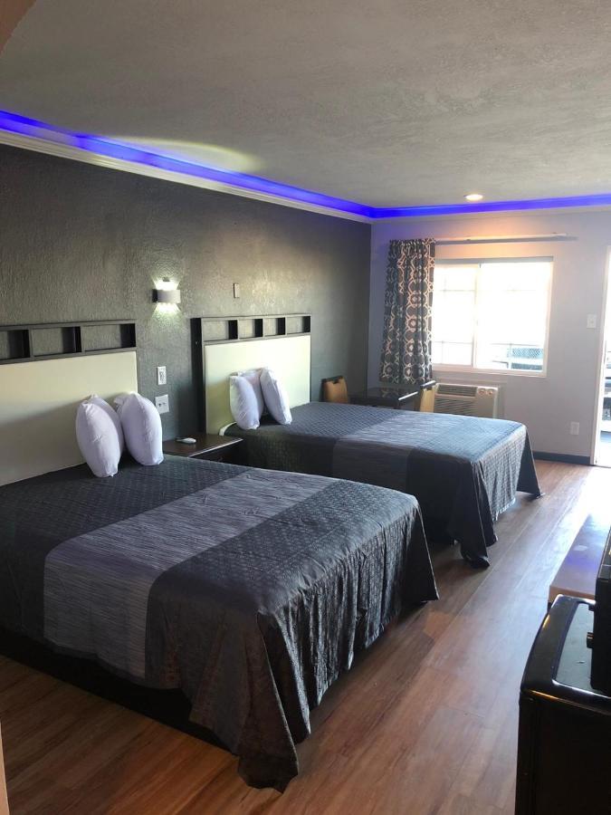 Sunset Motel Помона Экстерьер фото